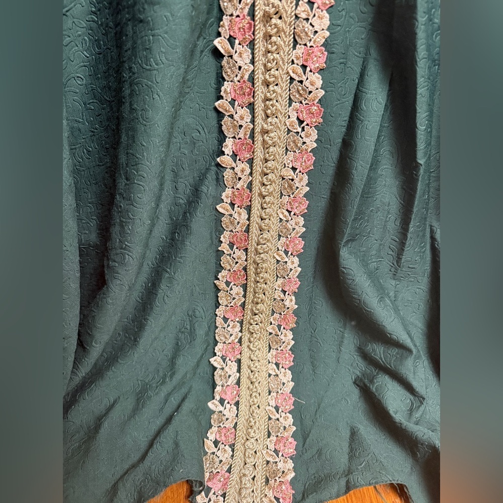 Elegant Green and Gold Embroidered Women’s Dress khaftan Morracan M/Large - Picture 6 of 13